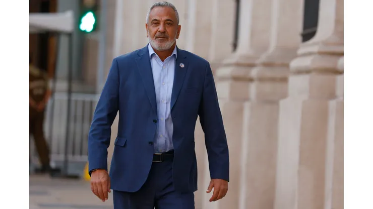 Hernán Clavito Godoy pide derechamente la salida de Pablo Milad.