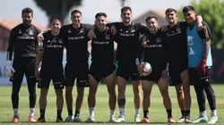 Colo Colo va con 20 jugadores a jugar la Supercopa a Rancagua.