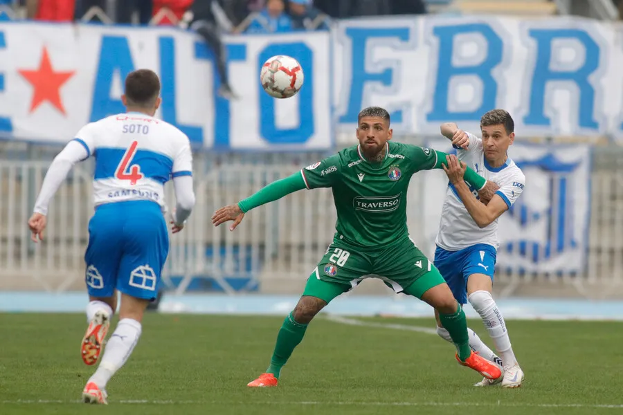 Jeraldino es opción en la UC | Foto: Photosport