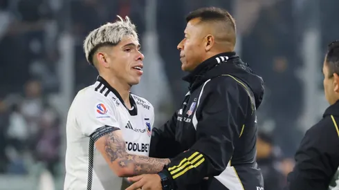 Jorge Almirón se refirió a la posible partida de Carlos Palacios a Boca Juniors.