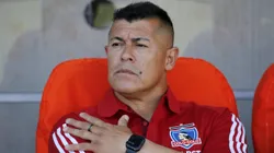 Jorge Almirón le manda directo palito a la U tras levantar la Copa (Foto: Javier Torres/Photosport)