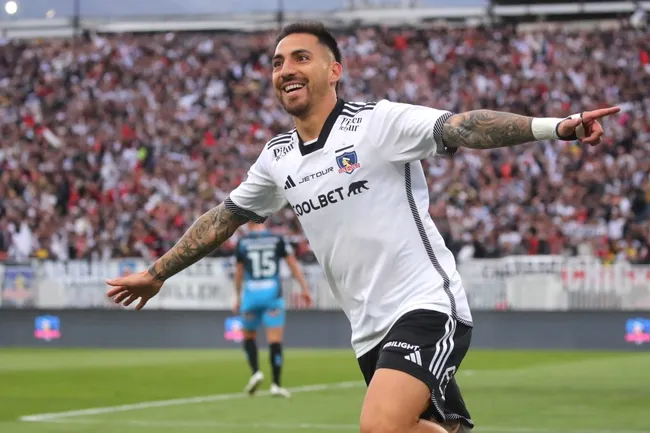 Javier Correa pasó del campeón del fútbol argentino al chileno. (Foto: Jonnathan Oyarzún/Photosport)