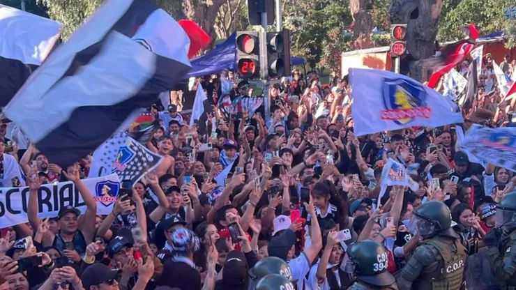 Colo Colo se encontró con un mar de gente en Copiapó. (Foto: Captura)
