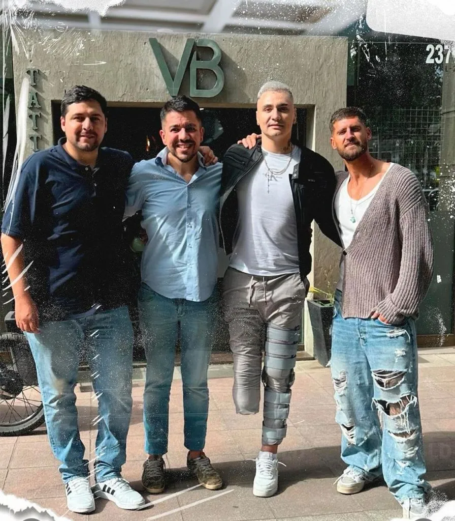 La imagen de la dirigencia del SAU con Campos como protagonista (Instagram)