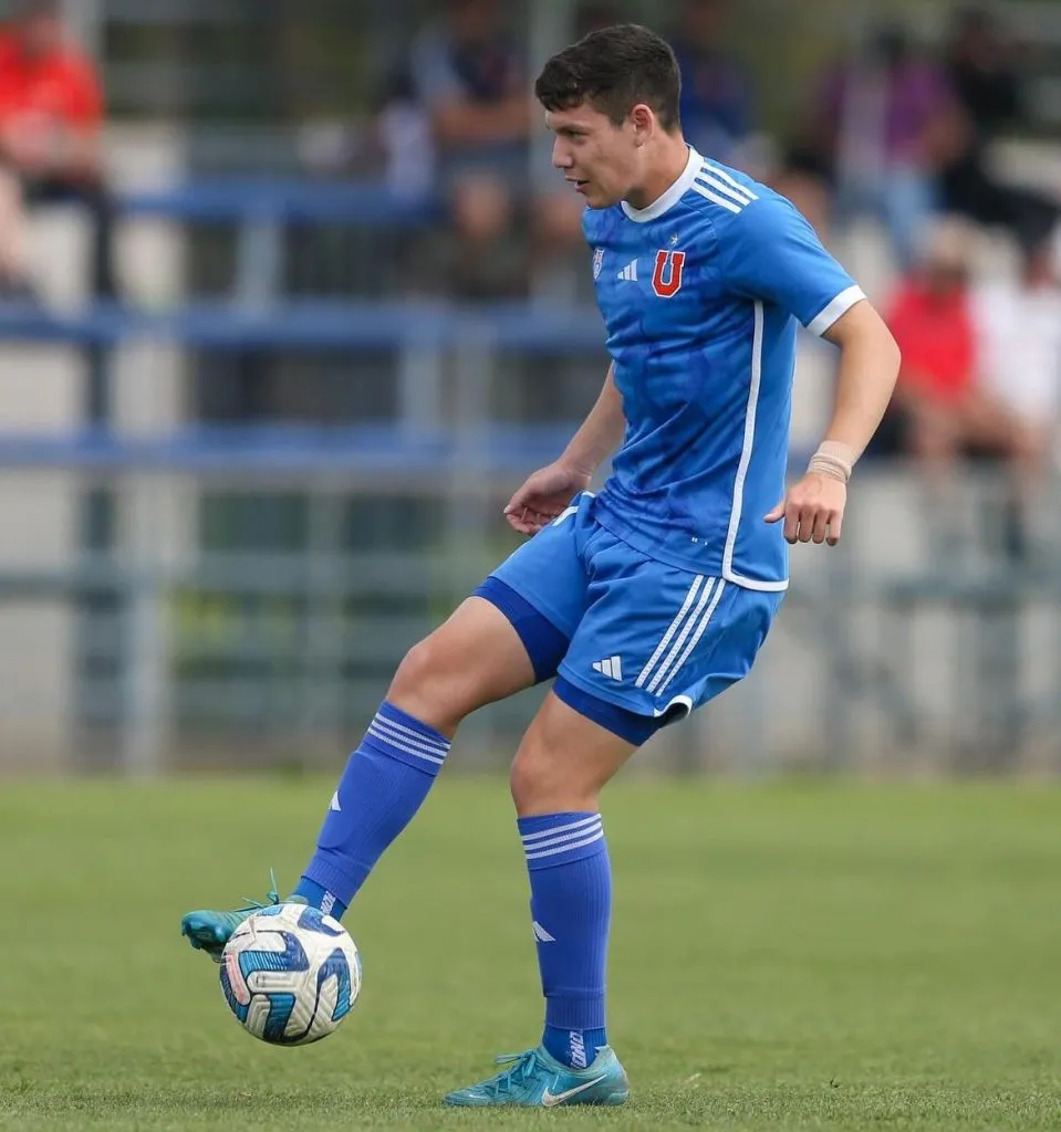 Agustín Arce y su familia, siempre con la Teletón (Prensa Universidad de Chile)