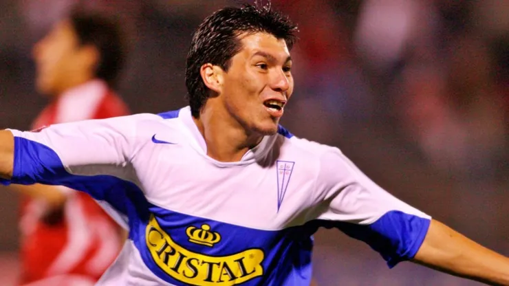 Gary Medel es la principal obsesión de la Universidad Católica en este mercado de pases