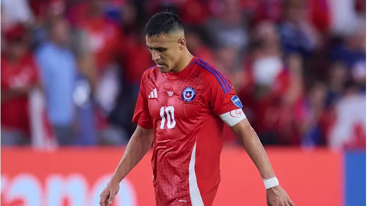 Sánchez podría completar seis meses de inactividad.