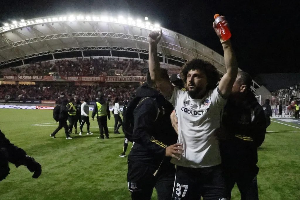 Maximiliano Falcón está suspendido para el partido de Colo Colo vs Deportes Copiapó. (Foto: Andrés Pina/Photosport)