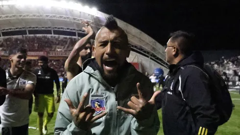 Arturo Vidal es pura alegría tras el fallo favorable a Colo Colo (Foto: Andres Pina/Photosport)