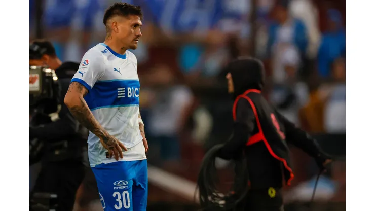 Nicolás Castillo no seguiría en Universidad Católica.