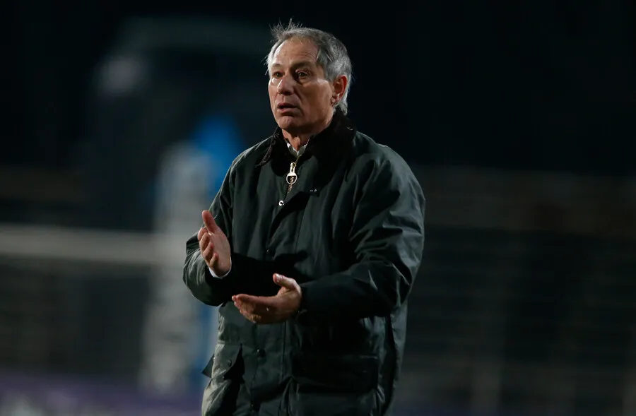 Holan en su paso por la Universidad Católica | Foto: Photosport