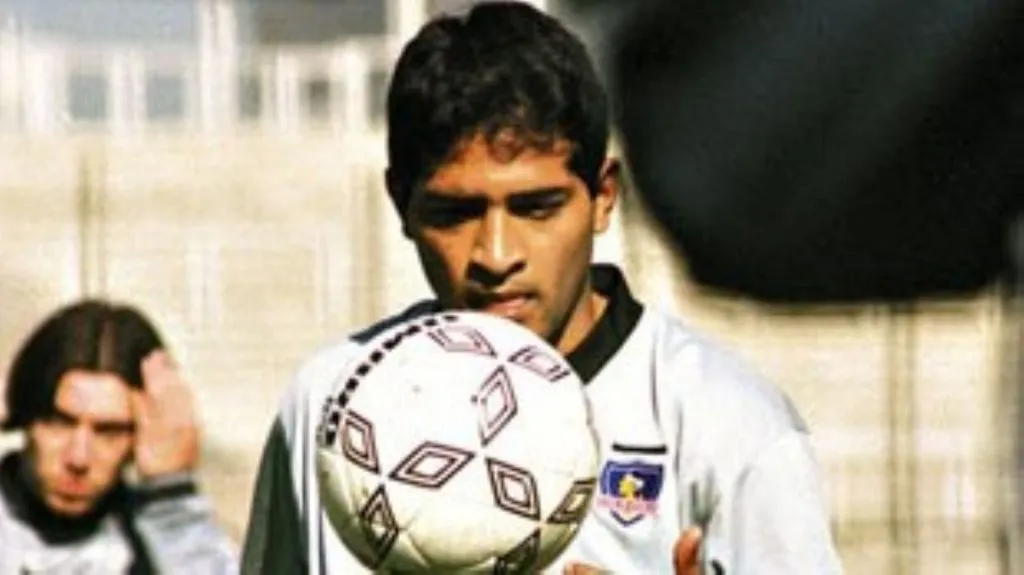 Uno de los primeros refuerzos, y fiascos, del siglo (Colo Colo redes)