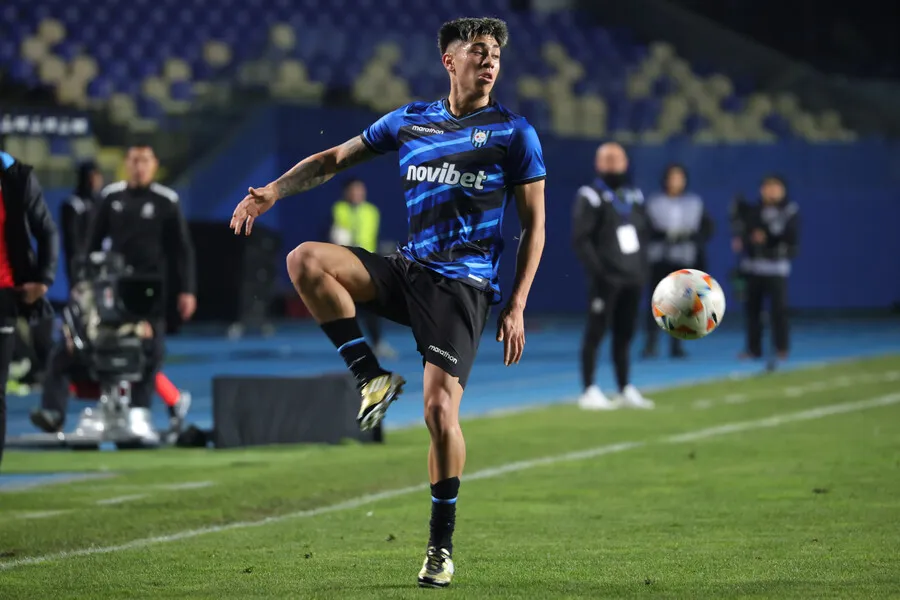 Hevia apunta a Gutiérrez en la U el 2025. | Foto: Photosport