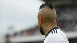 Arturo Vidal se hizo presente en el entrenamiento de Colo Colo. (Foto: Felipe Zanca/Photosport)