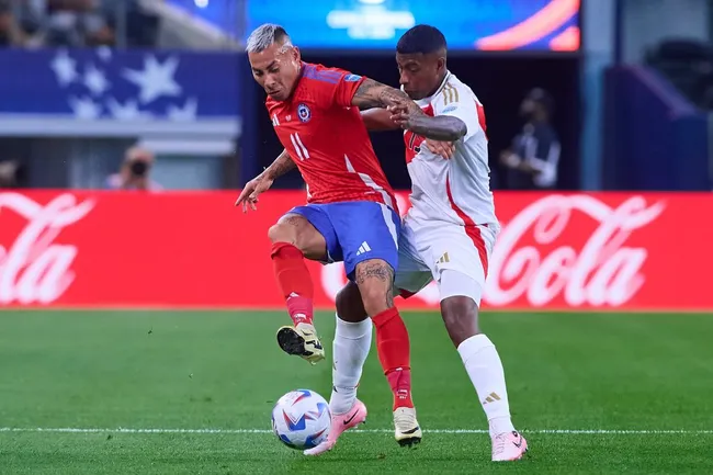 La Selección Chilena viajará hasta Lima para visitar a Perú.