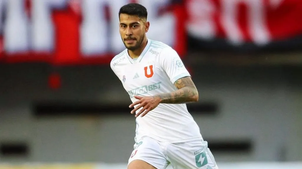 Por el momento, Emmanuel Ojeda se mantendrá en Universidad de Chile.