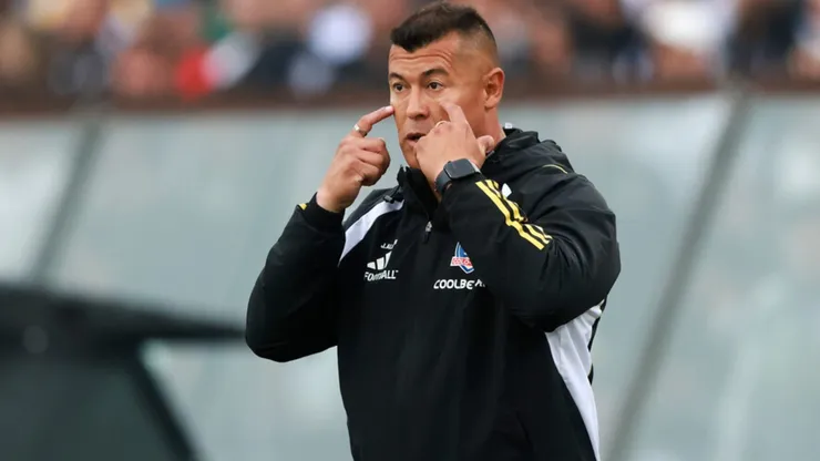 Almirón ya piensa en el partido ante Deportes Copiapó.