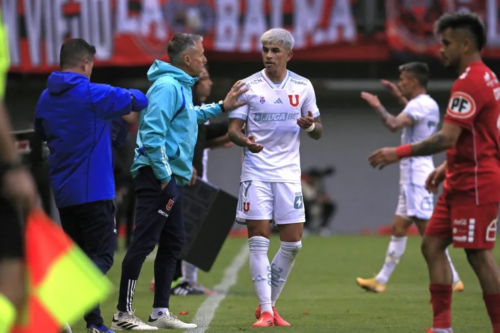 Maximiliano Guerrero fue una de las figuras de Universidad de Chile ante Ñublense. Fue destacado por Tincho Gálvez.