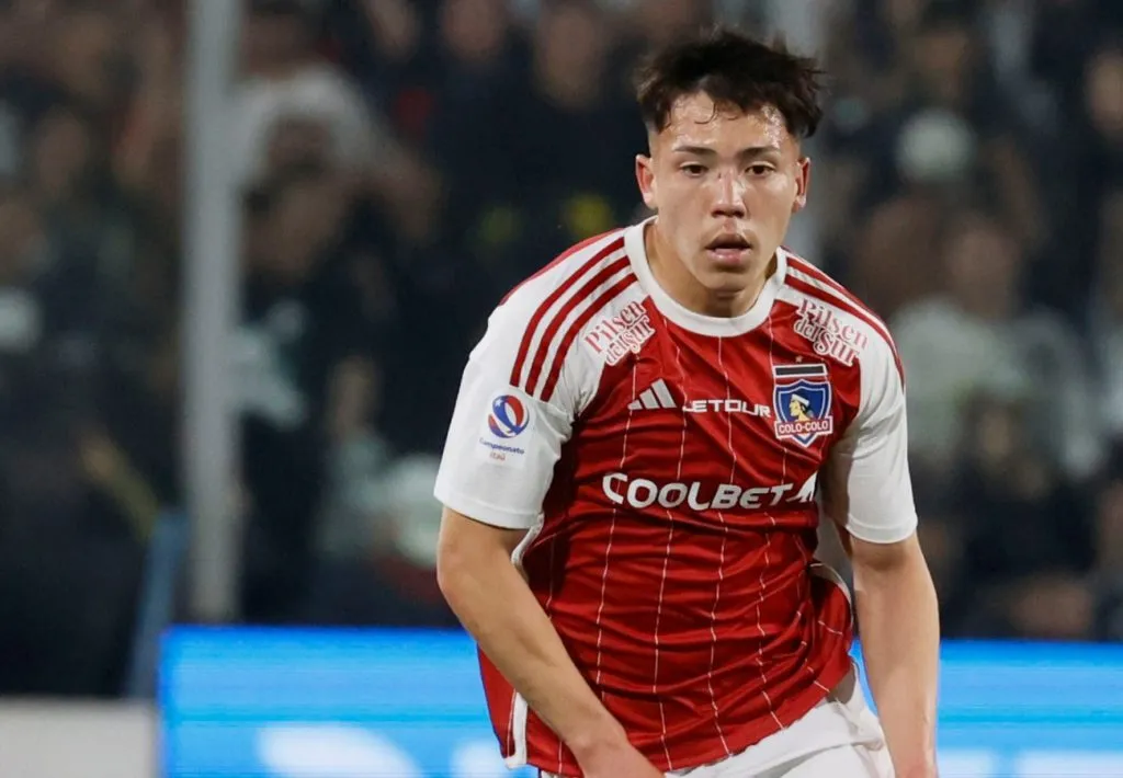 Leandro Hernández asoma como titular en Colo Colo para enfrentar a Deportes Iquique. (Foto: Photosport)