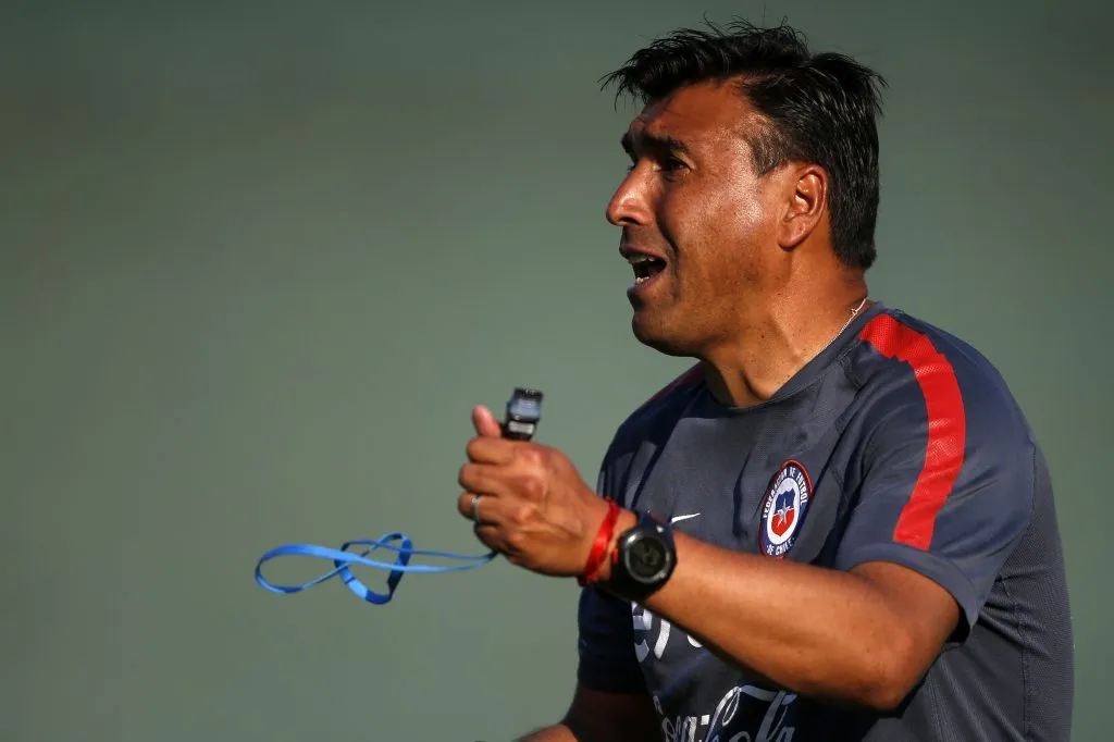 Robles dirigió a la Selección Chilena Sub 20 en el 2017 | FOTO: Andres Pina/Photosport
