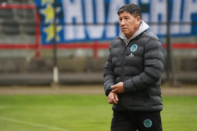 Jaime Vera es el actual entrenador de Deportes Puerto Montt. (Foto: Eduardo Fortes/Photosport)