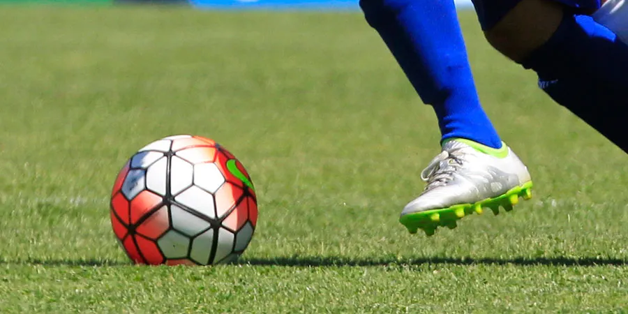 Los hinchas de los diversos equipos esperan con ansias el regreso del fútbol chileno | Foto: Photosport