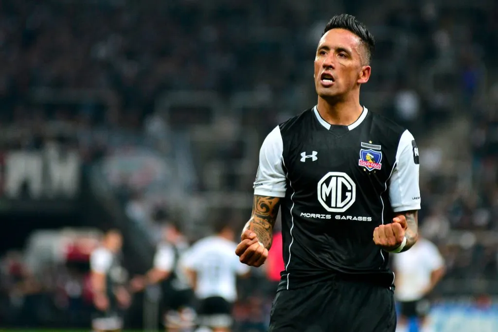 El delantero quiere tener su despedida con la gente de Colo Colo | Foto: Photosport