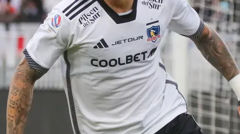 Jugador de Colo Colo se despidió del club.