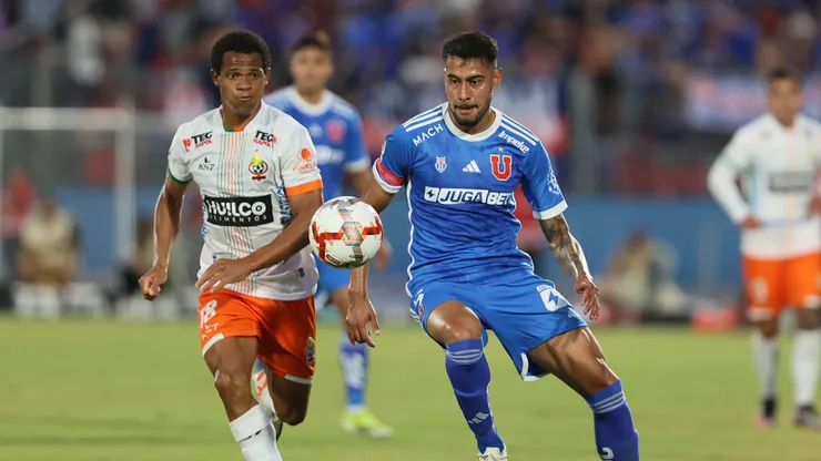 Emmanuel Ojeda tiene contrato vigente con Universidad de Chile.