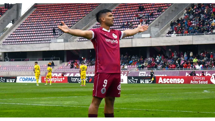 Lionel Altamirano es nuevo refuerzo de Huachipato. (Foto: Photosport)