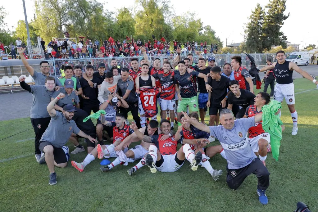 Limache sigue con un objetivo claro: subir a Primera División | FOTO: Javier Torres/Photosport