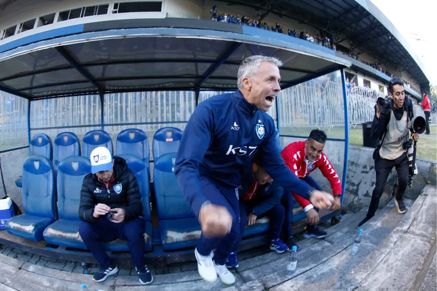 El momento en que Álvarez ya supo que Huachipato es el campeón (Photosport)