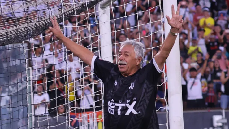 El ídolo albo entregó postura por Brayan Cortés.