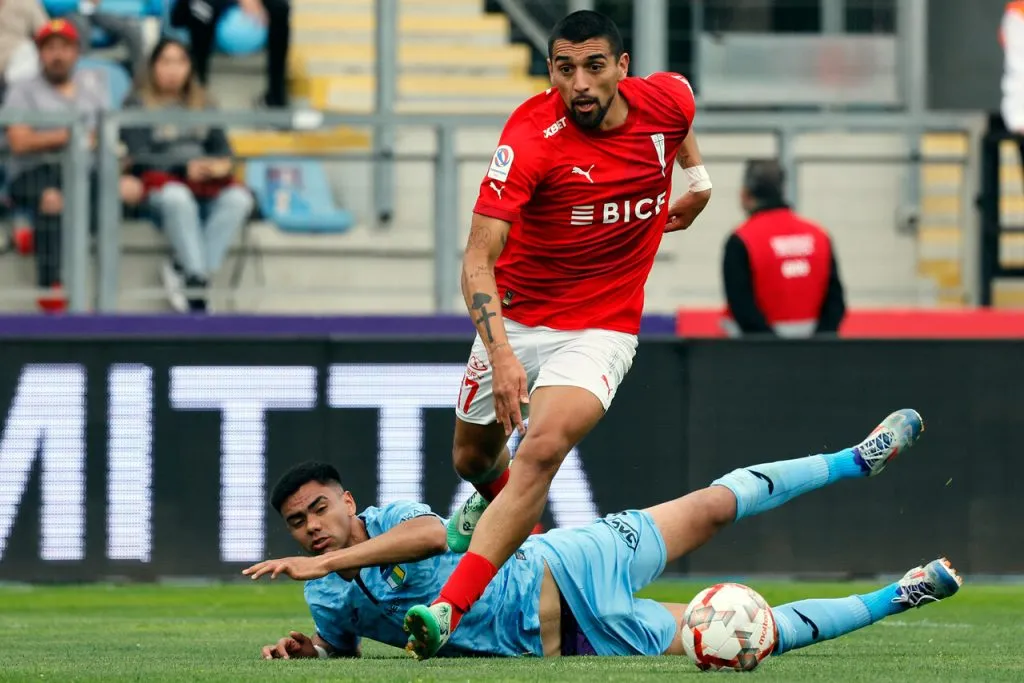 Ampuero fue uno de los mejores de la UC en el 2024 | Foto: Photosport