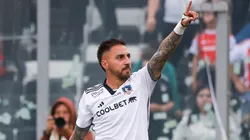 En Colo Colo buscan a un nuevo compañero para Javier Correa (Foto: Photosport)