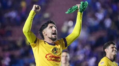 Diego Valdés celebra la clasificación de América a la final del Apertura 2024.