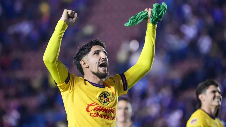 Diego Valdés celebra la clasificación de América a la final del Apertura 2024.