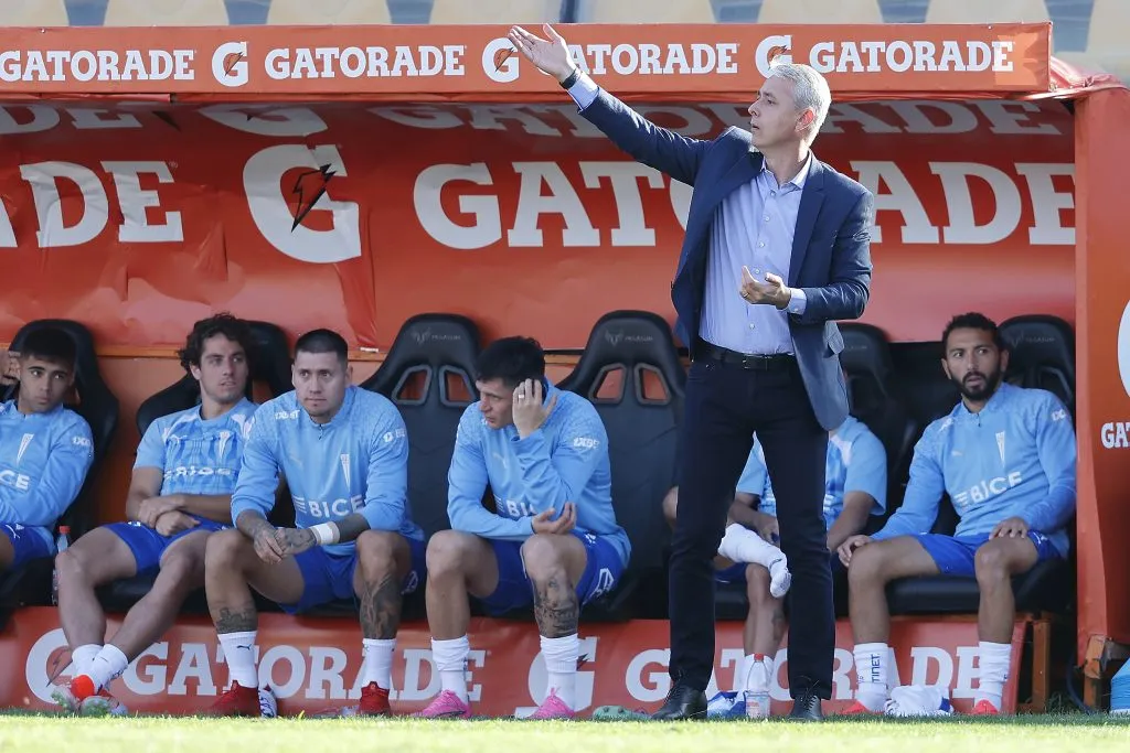 Nunes mira de reojo el arribo de nuevas caras en el elenco precordillerano | FOTO: Pepe Alvujar/Photosport