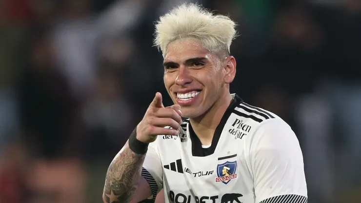 Carlos Palacios viaja a Buenos Aires para hacerse los chequeos médicos en Boca. (Foto: Photosport)