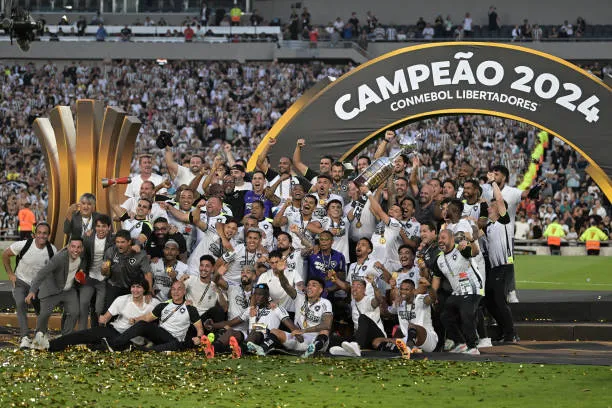 Botafogo podría iniciar su defensa de la Copa Libertadores ante la U en Ñuñoa (Getty Images)