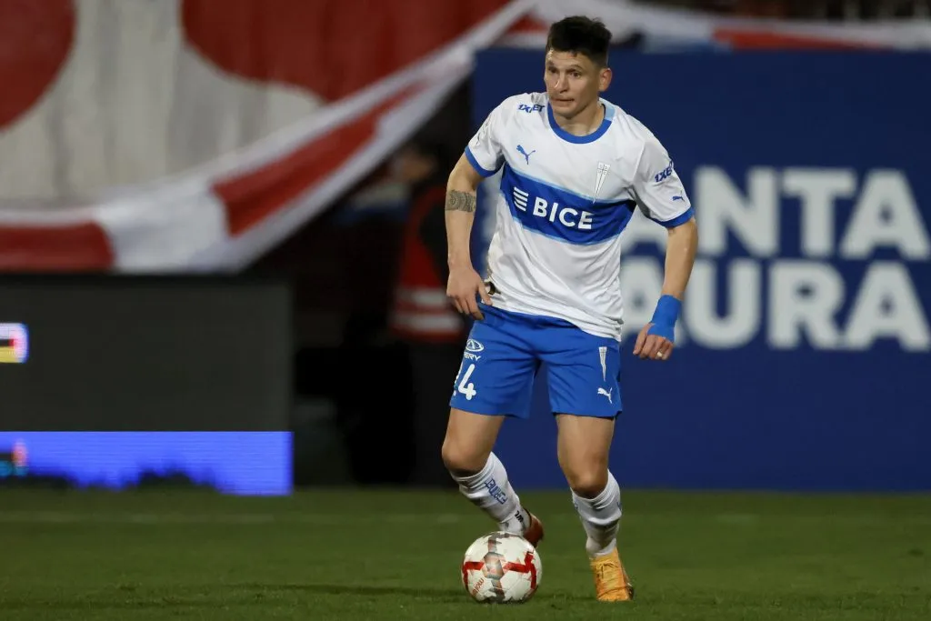 Alfonso Parot no seguirá siendo jugador de Universidad Católica
(Foto: Andres Pina/Photosport)