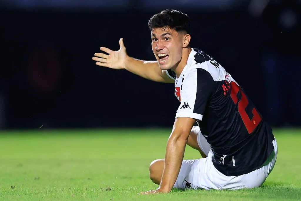 Hugo Droguett no quiere a Pablo Galdames en Universidad de Chile. Para él, hay que ir por un mejor nombre.