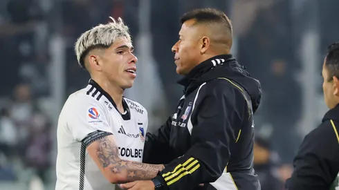 Leyenda de Colo Colo se mosquea con Carlos Palacios (Foto: Marcelo Hernandez/Photosport)