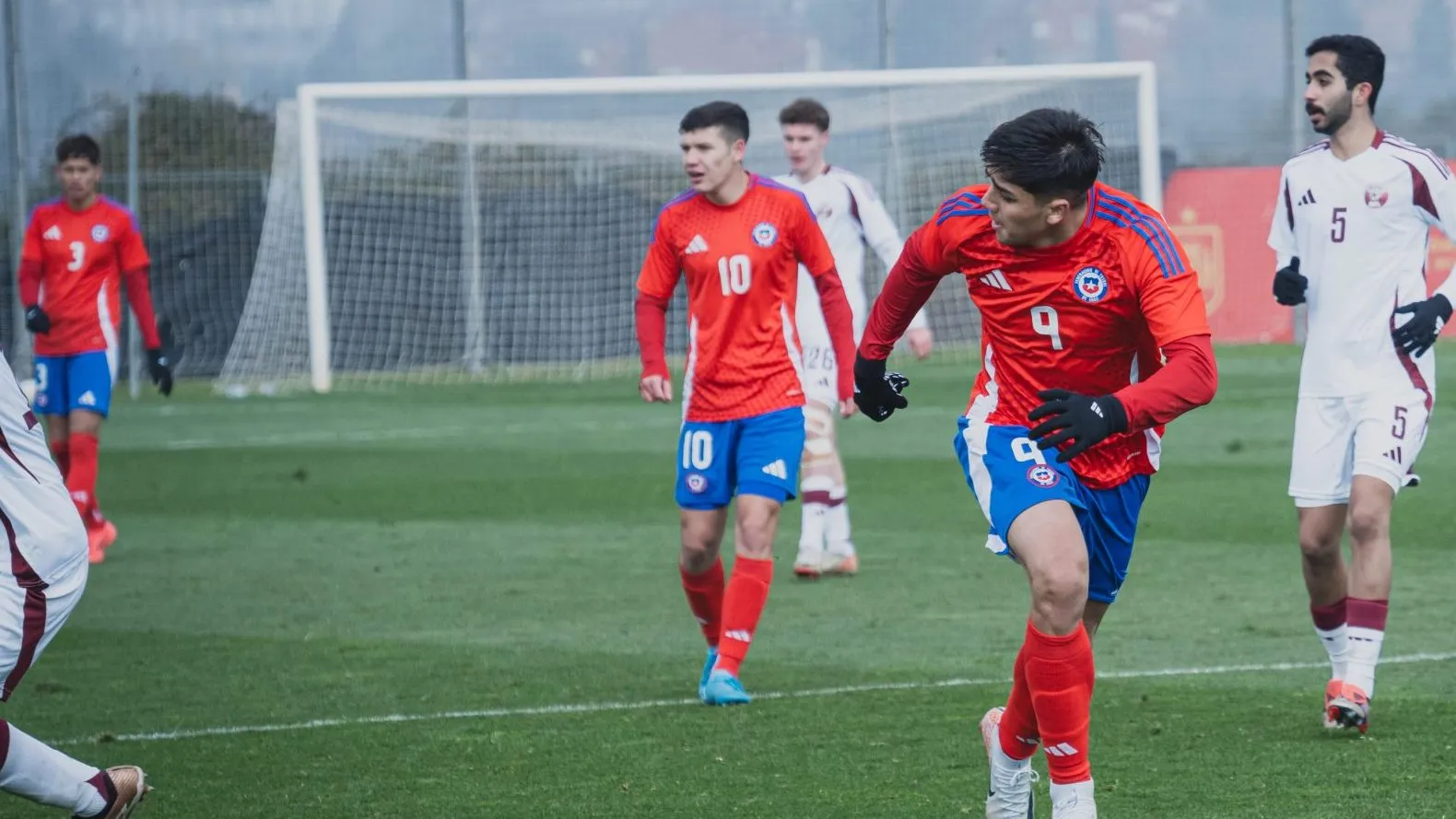 Damián Pizarro anotó uno de los tantos con que La Roja Sub-20 venció por 2 a 1 a Qatar (Foto: Federación de Fútbol de Chile)