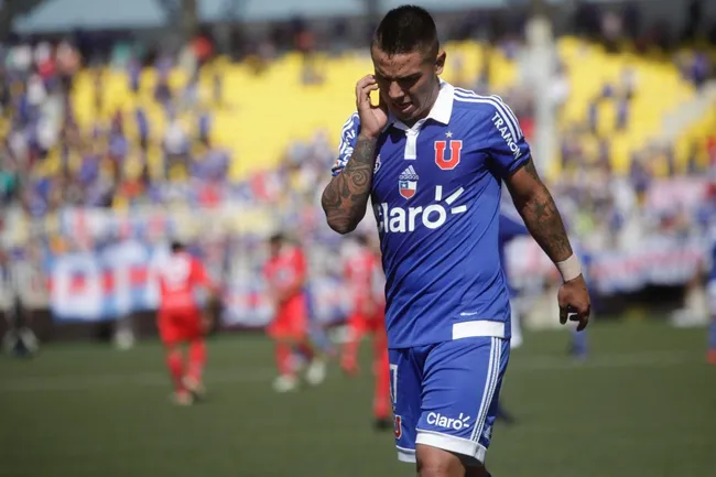 Ortíz pudo levantar tres títulos con el Chuncho: Campeonato Nacional, Copa Chile y Supercopa | Foto: Jonathan Mancilla/Photosport
