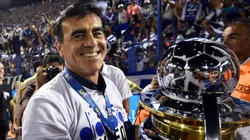 Gustavo Quinteros se coronó campeón del fútbol argentino. (Foto: Getty)