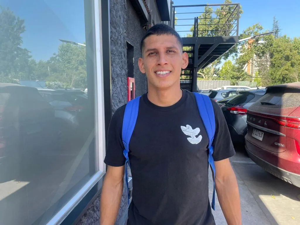 Poblete se tiene que jugar su opción para ser titular en el 2025 (Bolavip)