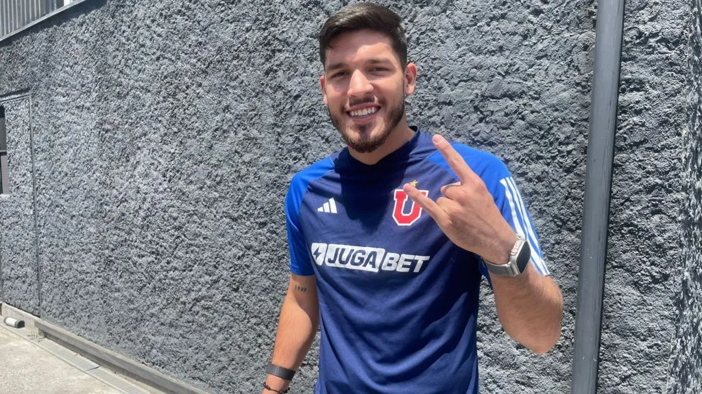 Tamayo, uno que se subió al avión azul (Bolavip)