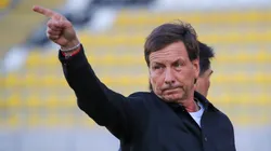 Fernando Díaz podría nuevamente ser DT de Ñublense (Foto: Photosport)