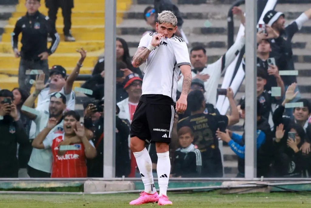 El reemplazante de Palacios será el gran precio que pagará Colo Colo. | Foto: Photosport